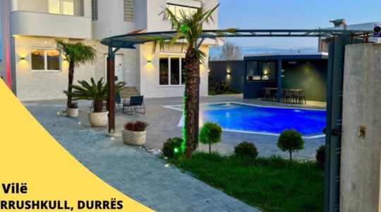 villas with pool durres